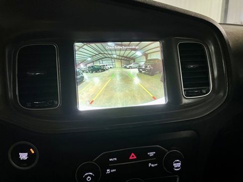 Used 2023 Dodge Charger SXT image 16