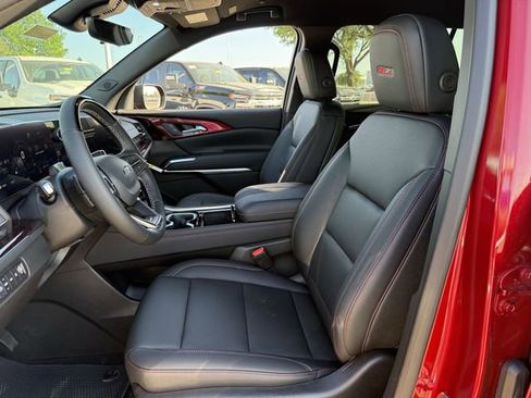 New 2026 Chevrolet Traverse Z71 w/ Enhanced Driving Package AWD/4WD image 20