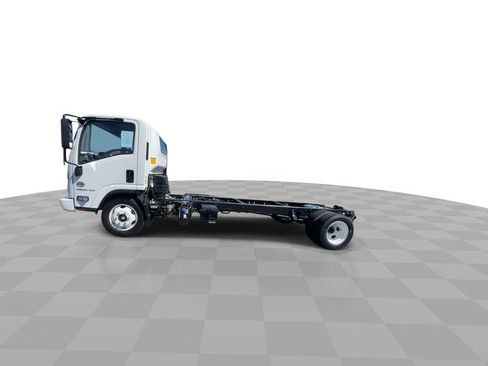 New 2024 Chevrolet Low Cab Forward 4500 XD image 12