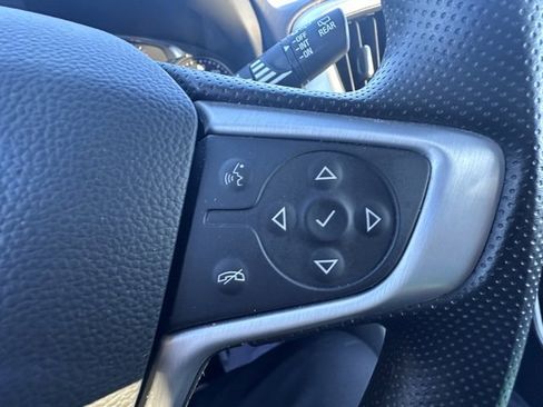 Used 2023 GMC Terrain SLE w/ Driver Convenience Package image 20