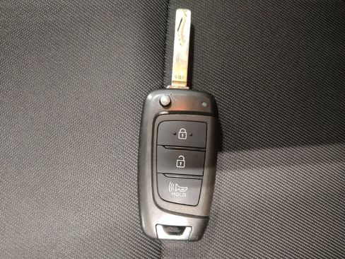 Used 2024 Hyundai Tucson SE FWD image 32