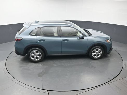 Used 2024 Honda HR-V LX image 38