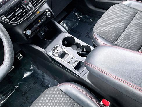 Used 2023 Ford Escape ST-Line Select w/ Tech Pack #2 image 12