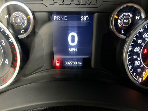 Used 2019 RAM 3500 Tradesman image 12