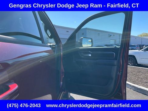 Certified 2025 RAM 1500 Big Horn AWD/4WD image 9