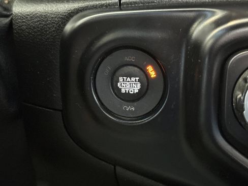 Used 2021 Jeep Wrangler Unlimited Sport AWD/4WD image 24