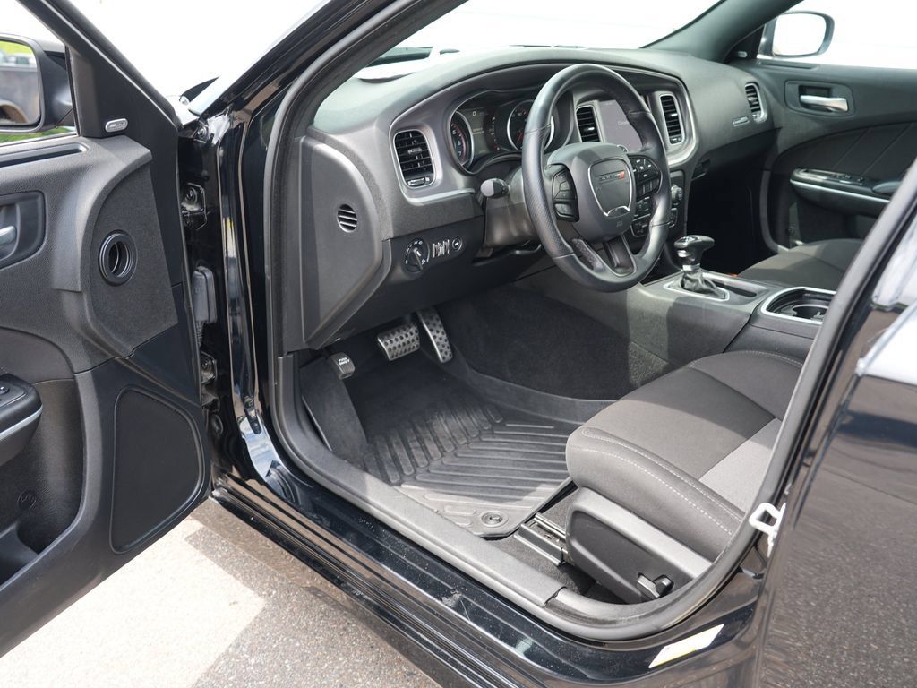 Used 2022 Dodge Charger GT RWD image 13