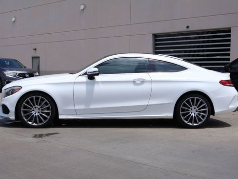 Used 2017 Mercedes-Benz C 300 Coupe image 3