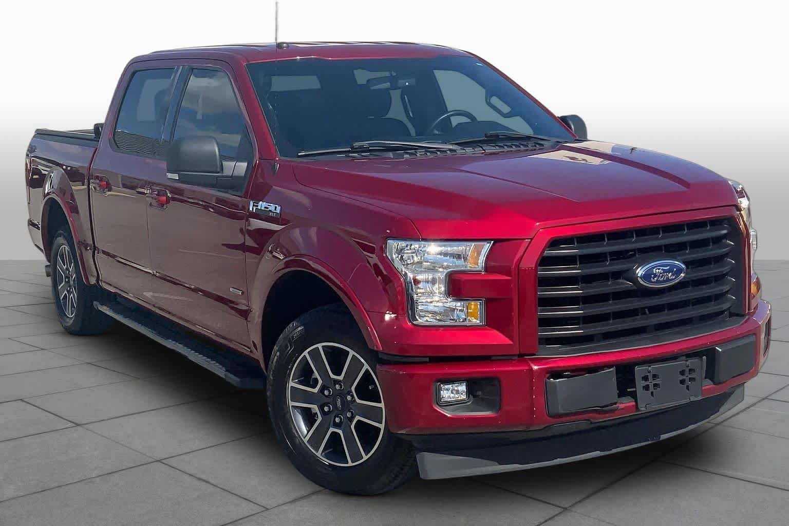 Used 2017 Ford F150 XLT w/ Equipment Group 302A Luxury RWD image 2