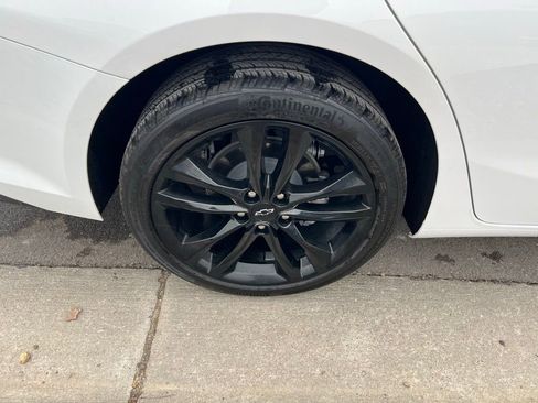 Used 2024 Chevrolet Malibu LT w/ Sport Edition image 11