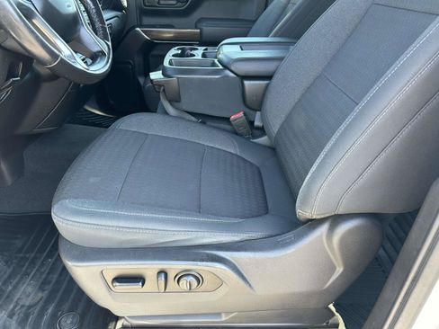 Used 2021 Chevrolet Silverado 1500 LT RWD image 16