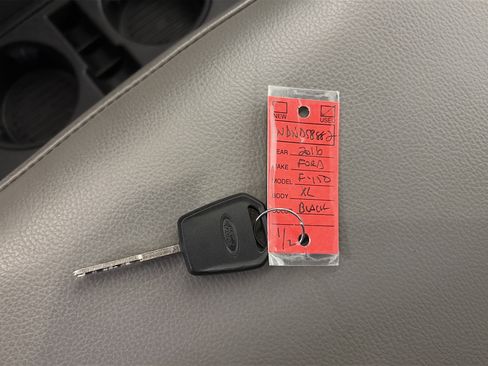 Used 2016 Ford F150 XL image 30