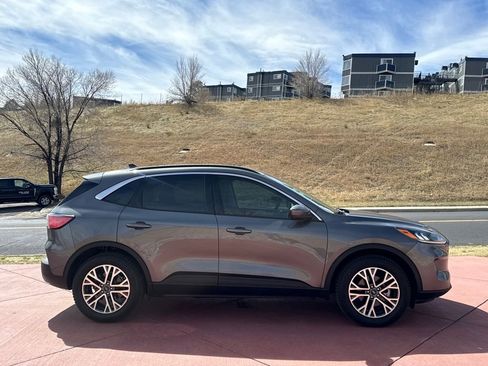 Certified 2021 Ford Escape SEL w/ Technology Package image 9