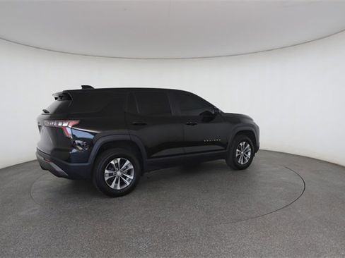 Used 2025 Chevrolet Equinox LT w/ Safety and Technology Package image 20