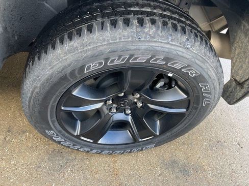 Certified 2024 RAM 1500 Big Horn image 18