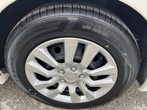 Used 2012 Nissan Altima 2.5 S FWD image 20