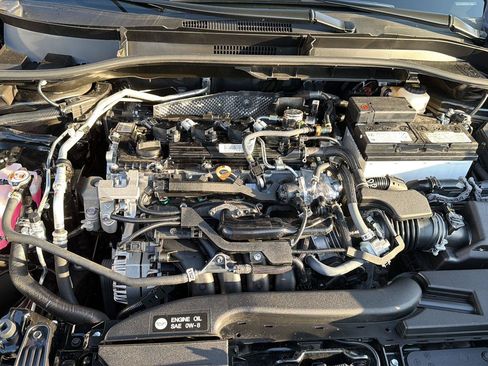 Certified 2026 Toyota Corolla Cross LE FWD image 32