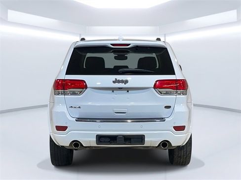 Used 2018 Jeep Grand Cherokee Overland image 8