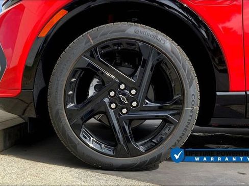 New 2025 Chevrolet Equinox EV RS image 12