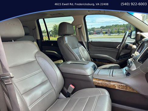 Used 2015 GMC Yukon XL Denali w/ Premium Package RWD image 17