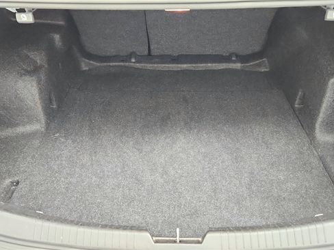 Used 2024 Chevrolet Malibu LT image 27