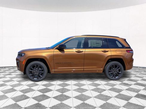 New 2026 Jeep Grand Cherokee Limited AWD/4WD image 8