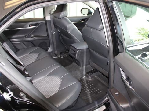 Used 2024 Toyota Camry SE FWD image 45
