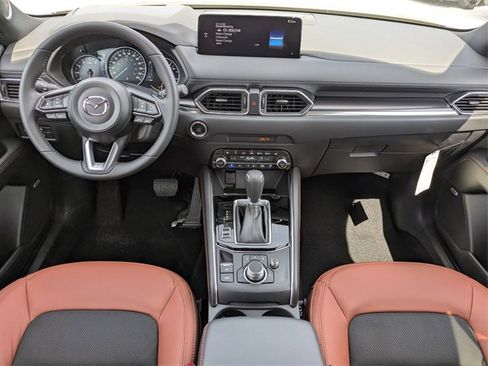 Certified 2025 MAZDA CX-5 Carbon Edition image 13