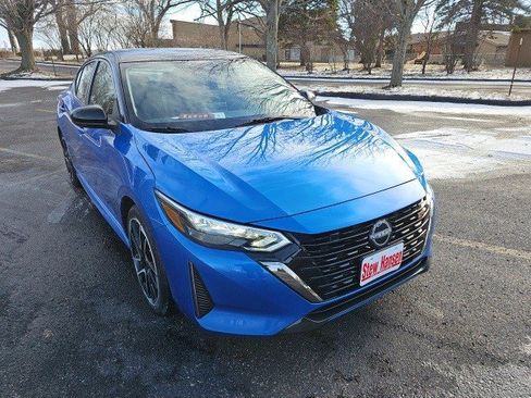 Used 2024 Nissan Sentra SR image 8
