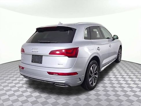 Used 2023 Audi Q5 2.0T Premium w/ Convenience Package AWD/4WD image 40