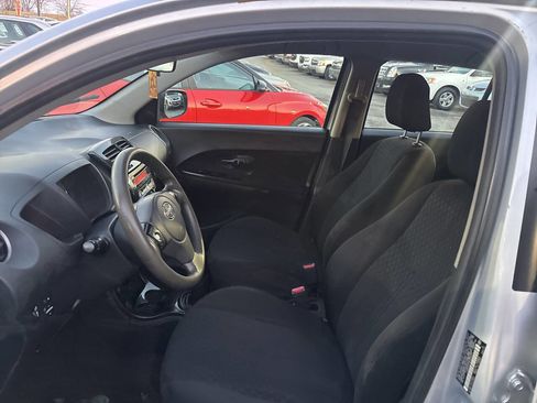 Used 2008 Scion xD FWD image 12