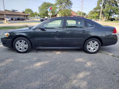Used 2014 Chevrolet Impala LT w/ LT Sunroof Package image 5