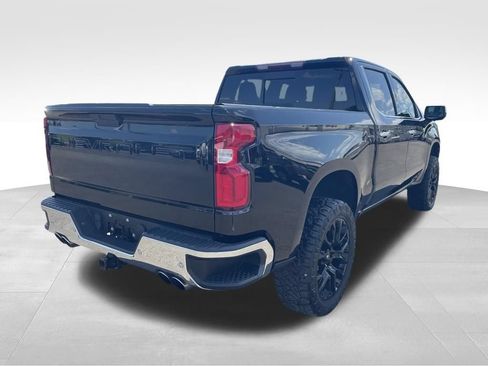Used 2022 Chevrolet Silverado 1500 LTZ w/ LTZ Premium Package AWD/4WD image 13