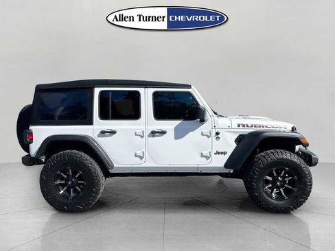 Used 2019 Jeep Wrangler Unlimited Rubicon image 3