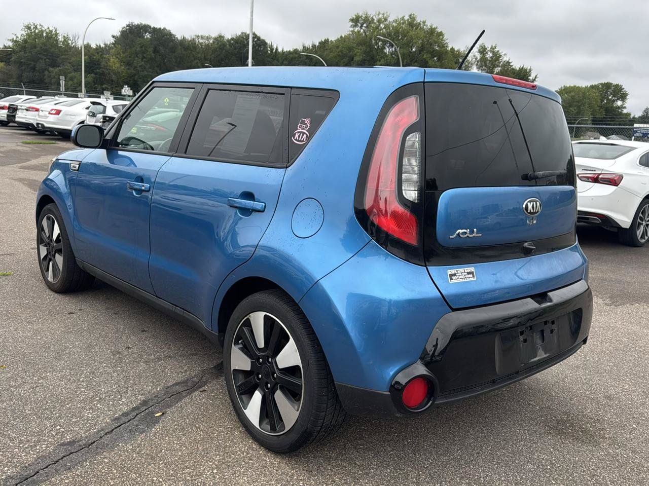 Used 2016 Kia Soul + w/ Designer's Package FWD image 7