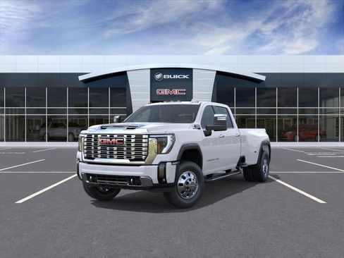 New 2026 GMC Sierra 3500 Denali w/ Denali Reserve Package image 42