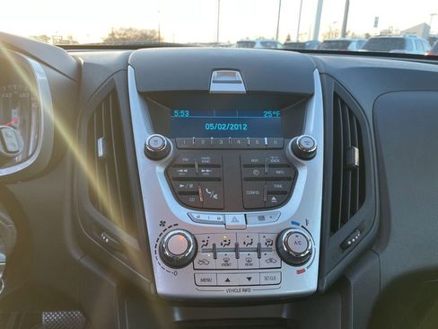 Used 2012 Chevrolet Equinox LS image 24