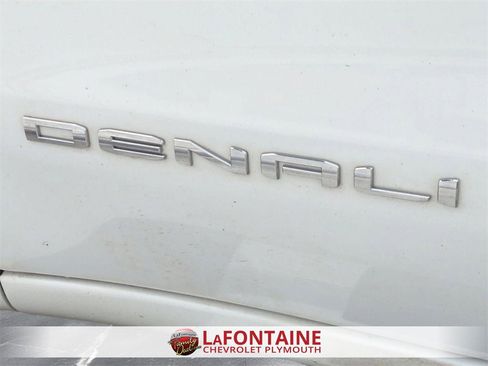 Certified 2023 GMC Sierra 1500 Denali image 32