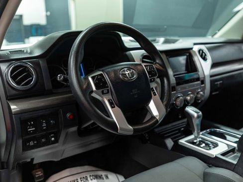 Used 2018 Toyota Tundra SR5 w/ TRD Sport Package image 10