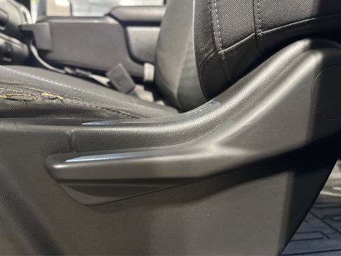 Used 2022 GMC Sierra 2500 SLE image 18