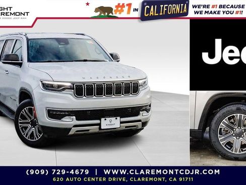 Used 2024 Jeep Wagoneer L Series II w/ Flexible Seating Group image 1