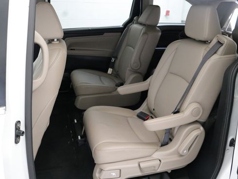 Used 2023 Honda Odyssey EX-L image 24