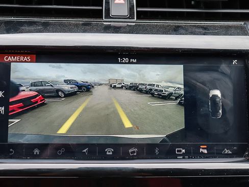 Used 2020 Land Rover Discovery Sport S image 25