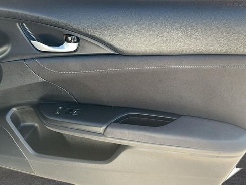 Used 2019 Honda Insight EX image 19