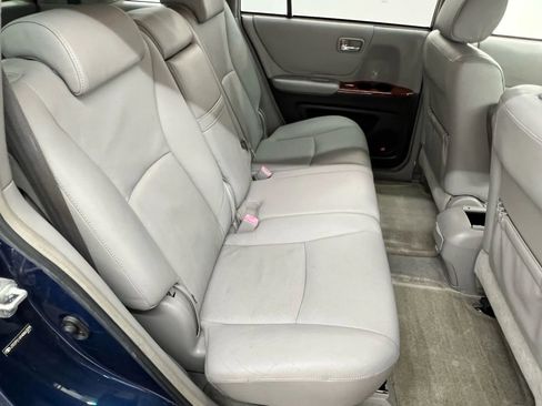 Used 2004 Toyota Highlander Limited image 13