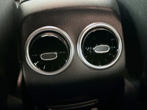 Used 2023 Mercedes-Benz GLA 250 image 26