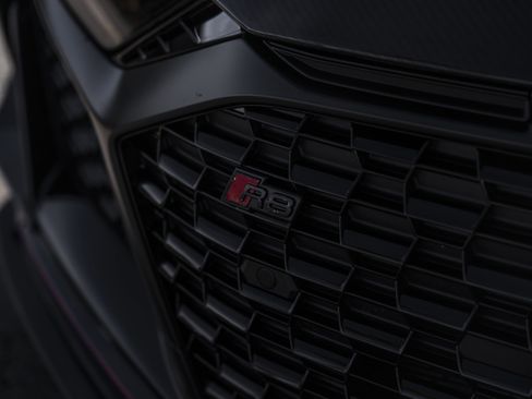 Used 2023 Audi R8 V10 performance image 18