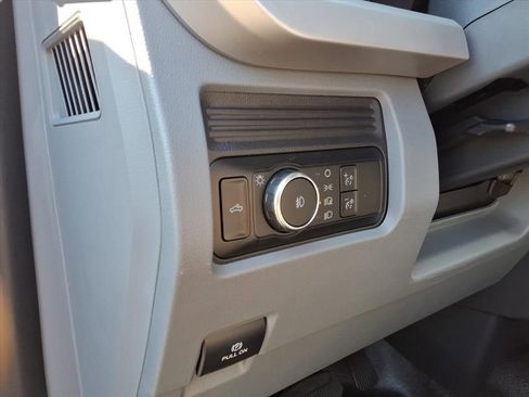 New 2026 Ford F350 XL w/ 360-Degree Camera Package image 17