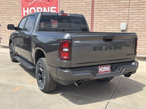 New 2026 RAM 1500 Express AWD/4WD image 3