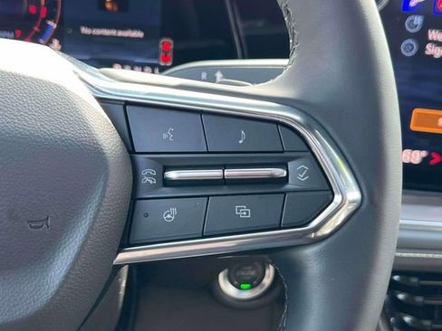 Certified 2025 Chevrolet Suburban Premier w/ Sun And Tow Package image 23